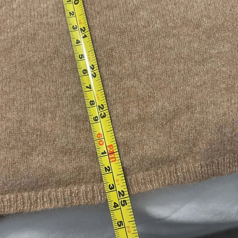 Saks Fifth Avenue Tan Cowl Neck 100% Cashmere sweater SZ small luxurious soft - Picture 6 of 13